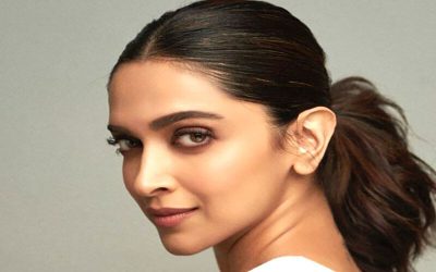 দীপিকার বিরুদ্ধে দ্বিমুখী আচরণের অভিযোগ