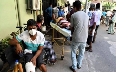 ভেঙে পড়ছে শ্রীলঙ্কার স্বাস্থ্যসেবা : বন্ধ অস্ত্রোপচার, যন্ত্রণায় কাতরাচ্ছেন রোগীরা