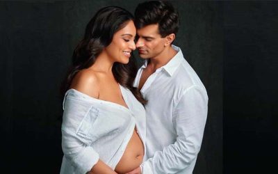 বেবি বাম্পের ছবি দিয়ে সুখবর দিলেন বিপাশা