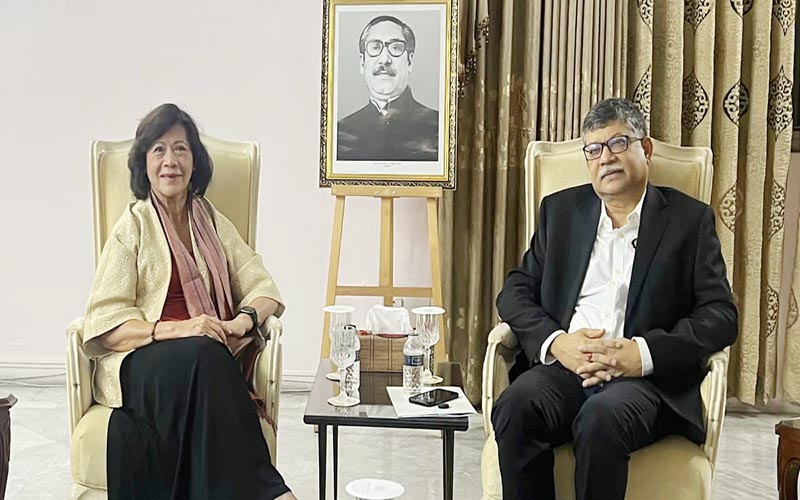 রোহিঙ্গা প্রত্যাবর্তনে মিয়ানমারের পাশাপাশি বৈশ্বিক ও আঞ্চলিক অংশীদারদের সহায়তা দরকার : নোয়েলীন হেইজার