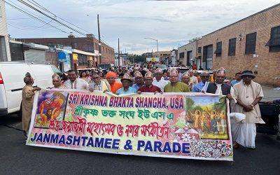 নিউইয়র্কে শ্রীকৃষ্ণ ভক্তসংঘের বর্ণাঢ্য প্যারেডে সম্প্রীতির জয়গান