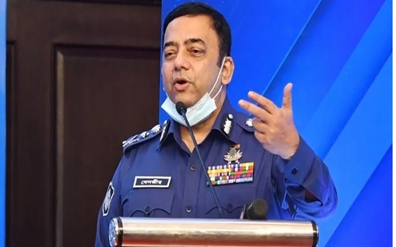 শর্তসাপেক্ষে যুক্তরাষ্ট্রের ভিসা পেলেন আইজিপি বেনজীর