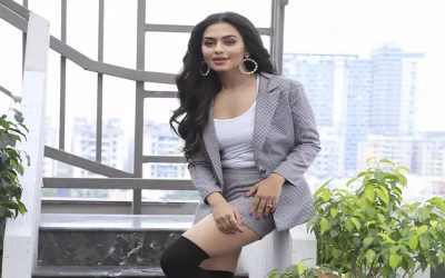 কোনো মেয়েকে পুরোপুরি বুঝতে চেষ্টা করো না : নুসরাত ফারিয়া
