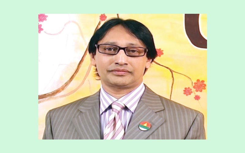 কবি মুহিত চৌধুরীর বিরুদ্ধে একটি রিপোর্ট ও মিথ্যাচারের বেসাতি