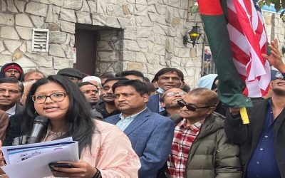 নিউইয়র্ক সিটির ব্রুকলীনের চার্চ-ম্যাকডোনাল্ড এলাকার নয়া নামকরণ ‘লিটল বাংলাদেশ’র উদ্বোধনী অনুষ্ঠানে কথা বলছেন কাউন্সিলওম্যান শাহানা হানিফ। ছবি-বাংলাদেশ প্রতিদিন।