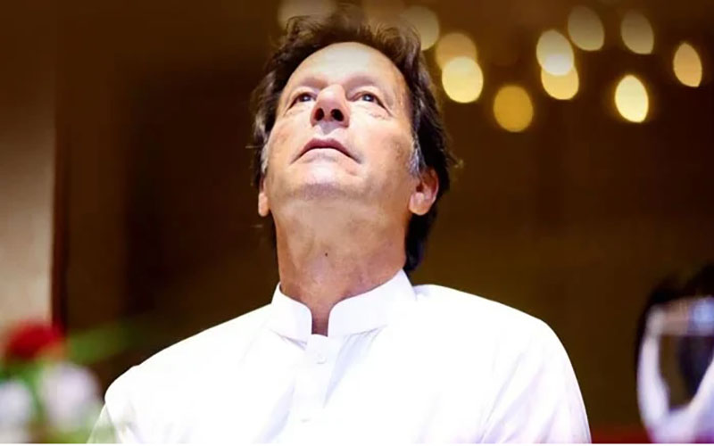 এবার নির্বাচন কমিশনের রোষানলে ইমরান খানের পিটিআই