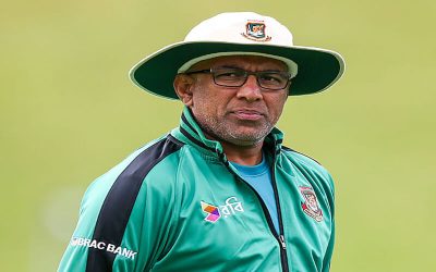 হাথুরুসিংহেকে বরখাস্ত করলো বিসিবি