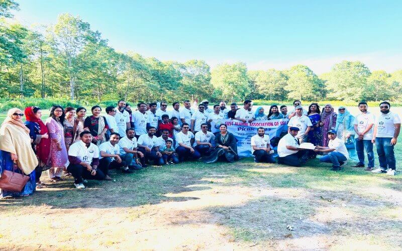 নিউইয়র্কে ‘সাস্ট এলামনাই এসোসিয়েশন’র বনভোজন