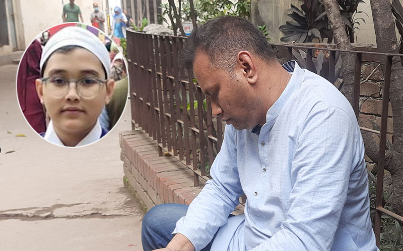 ছেলে খুব উৎফুল্লভাবে ওটিতে ঢুকেছিল, আর ফিরে এলো না : আয়হামের বাবা