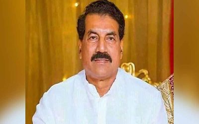 যেতে হবে গণতন্ত্র ও সুশাসনের পথে