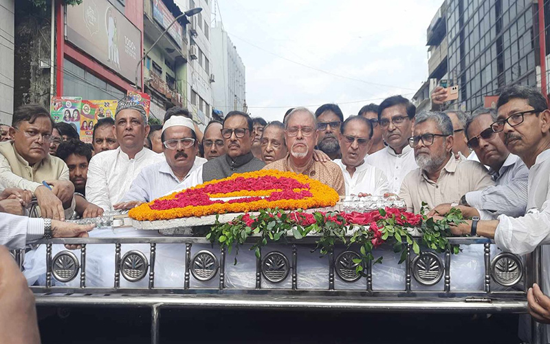 সংঘর্ষে নিহত ছাত্রলীগকর্মী সবুজের মরদেহে প্রধানমন্ত্রী ও আওয়ামী লীগের শ্রদ্ধা