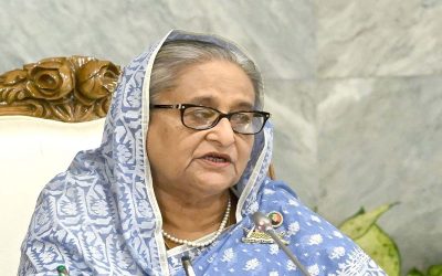 আইসিসিতে হাসিনার বিচার চেয়ে ব্রিটিশ পররাষ্ট্রমন্ত্রীকে চিঠি
