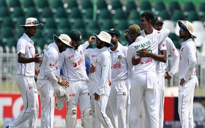 দ্বিতীয় টেস্ট : নাহিদের বোলিং তোপে এলোমেলো পাকিস্তান