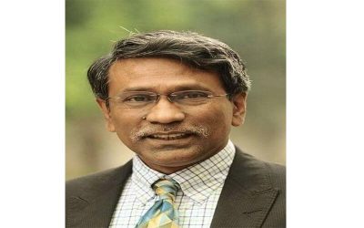 তাঁদের কাছে আমি ঋণী